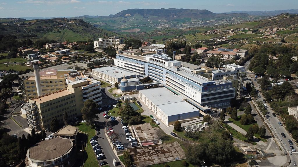 L'Ospedale Gravina di Caltagirone